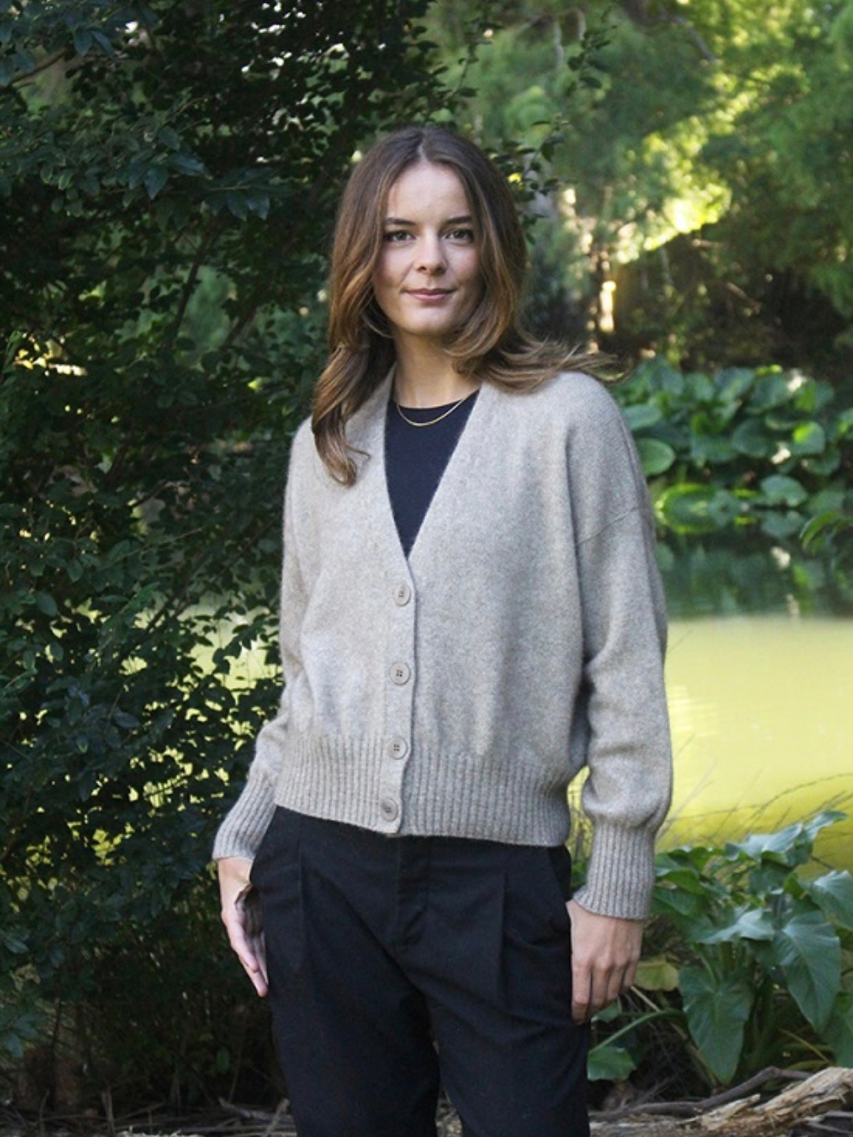 V-neck cardigan - Black
