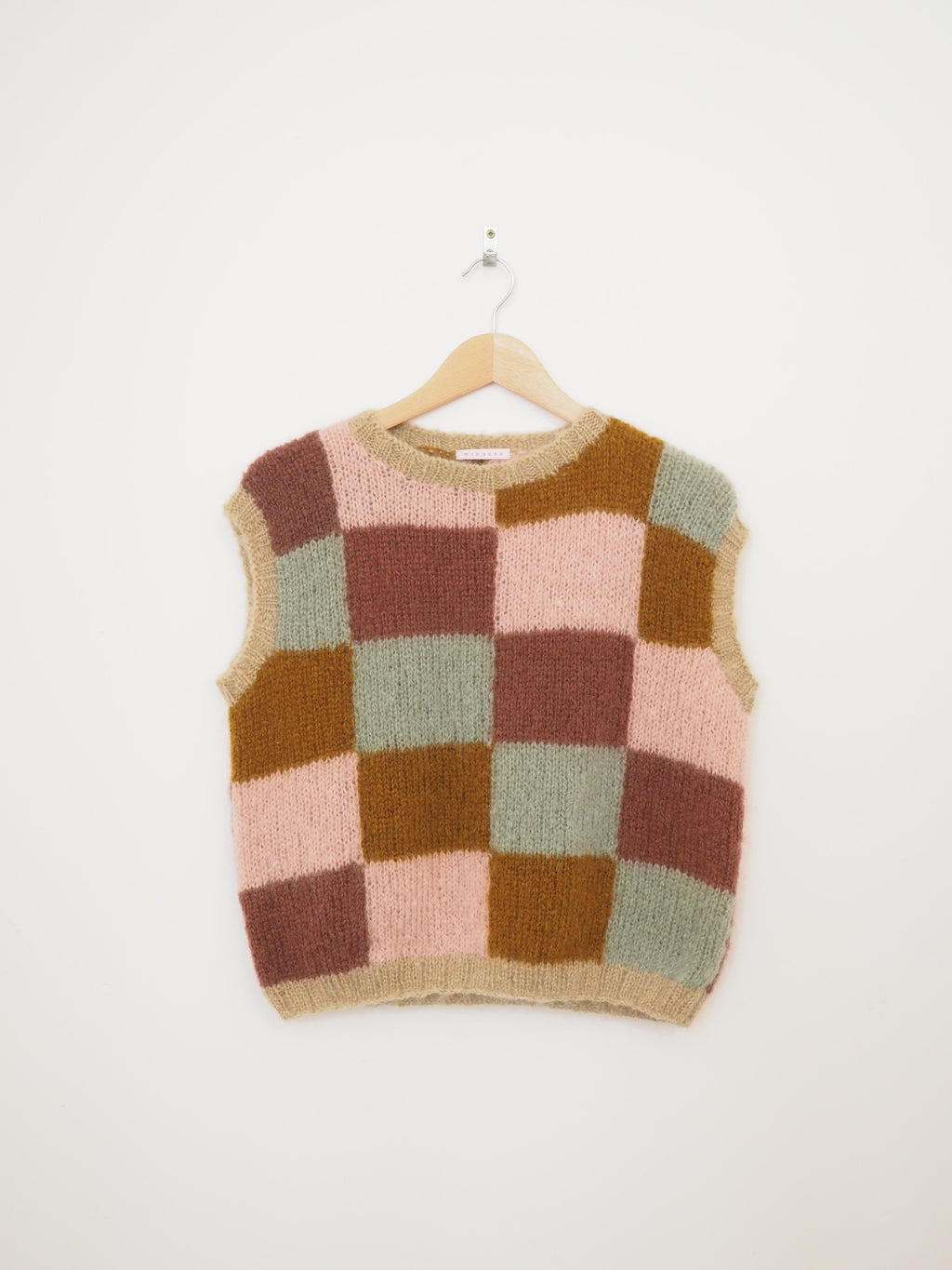 Hand knit vest - Patch