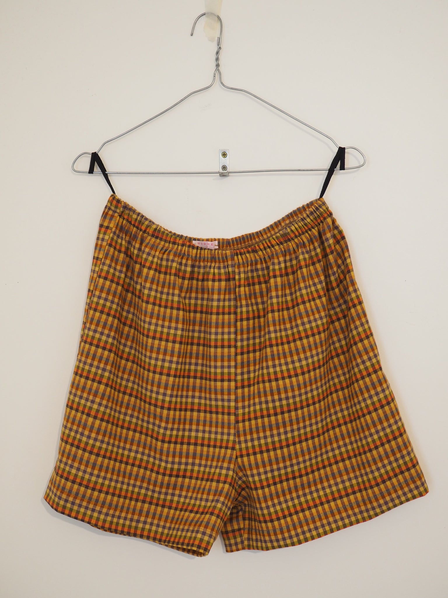 Sunshine superman shorts - Sidewalk