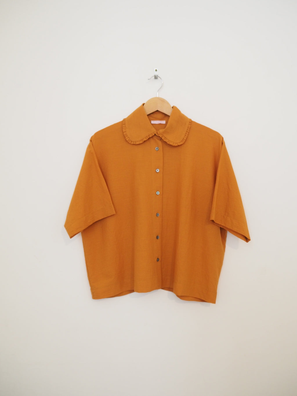 Goldie Shirt - Cinnamon