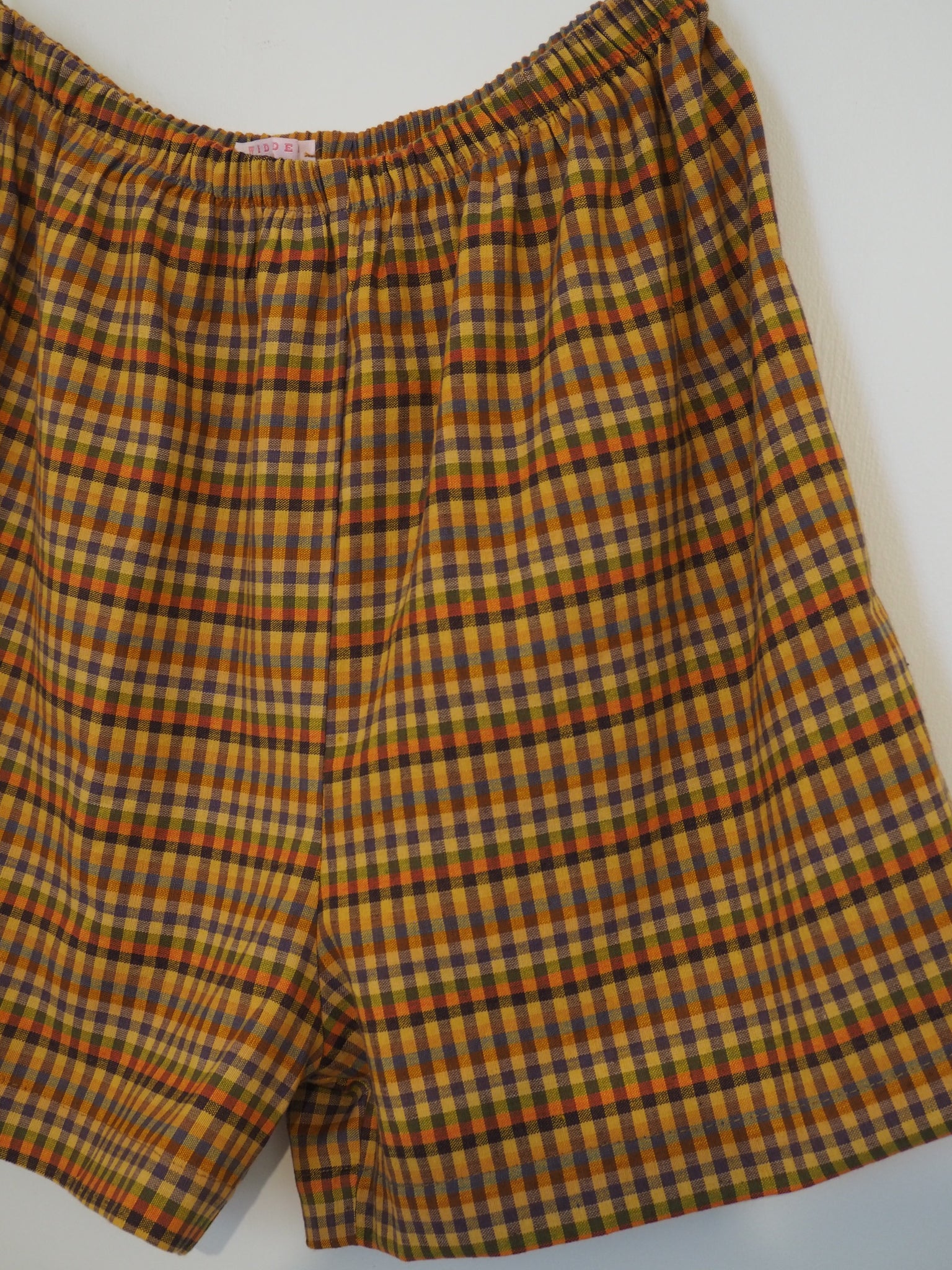 Sunshine superman shorts - Sidewalk