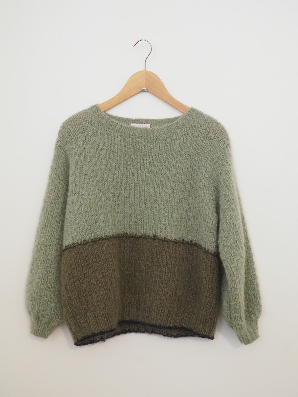 Hand knit jumper - Huia