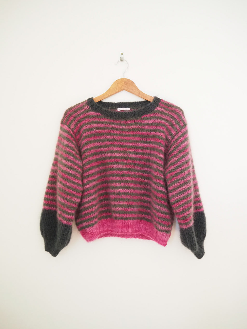 hand knits – WIDDESS